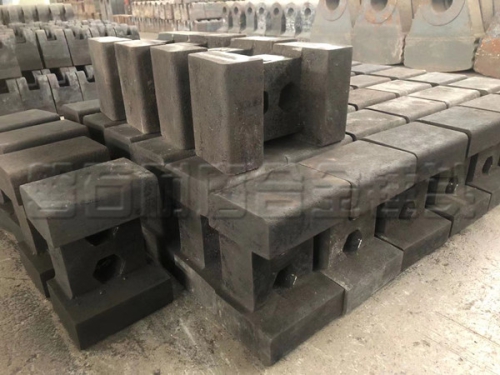 高鉻錘頭和高錳鋼錘頭相比較，有什么不同之處嗎？